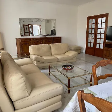 Vila Villa Spacieuse